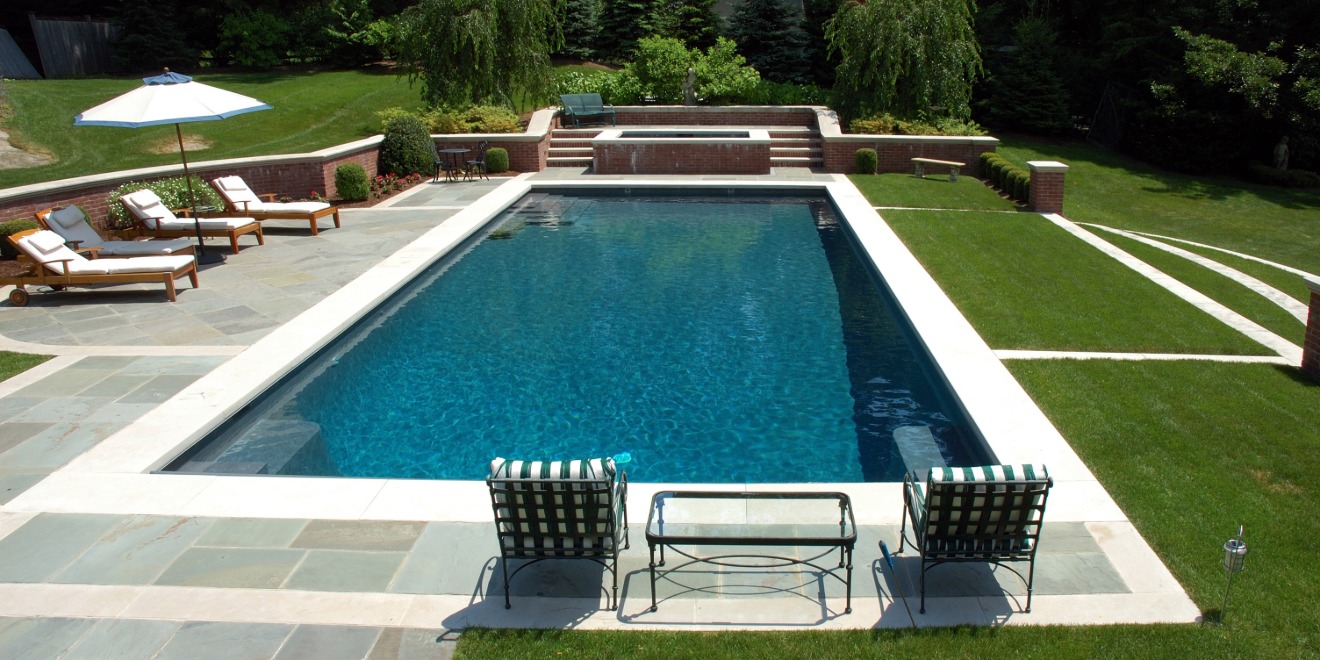 Luxury Backyard Pool