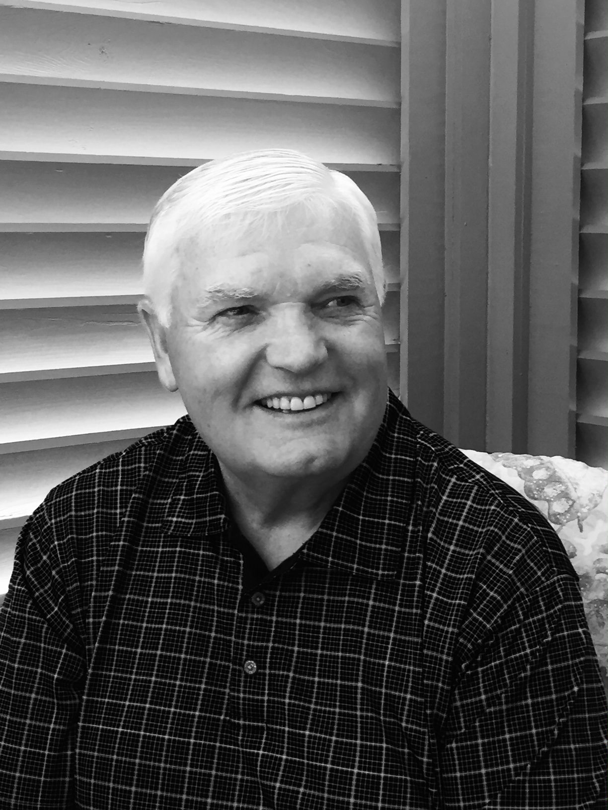 Headshot of Jesse Achenbach